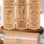 Go Be Great Be Strong Courageous Joshua 19 - Personalized Openable Wooden Cylinder Sculpture Of Jesus Christ-faithregion (2)